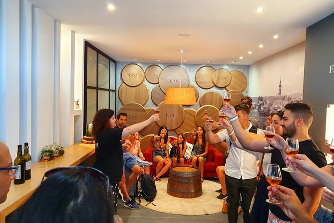 Complete Douro Valley Wine Tour with Lunch, Wine Tastings and River Cruise - Group size, pace, and the role of the guide