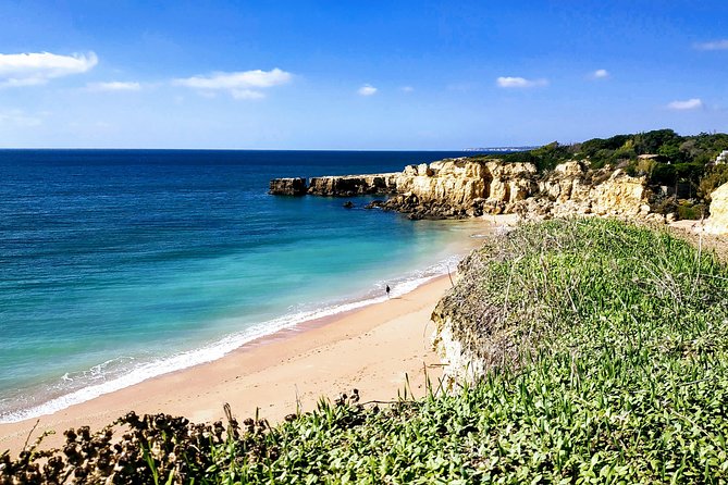 Discover Albufeira in a Tuk Tuk - Who should book this Albufeira tour?