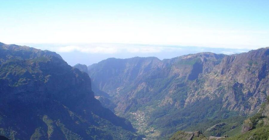Discover Madeira: Full-Day Tour to Porto Moniz - Cabo Girão and the first big sea view