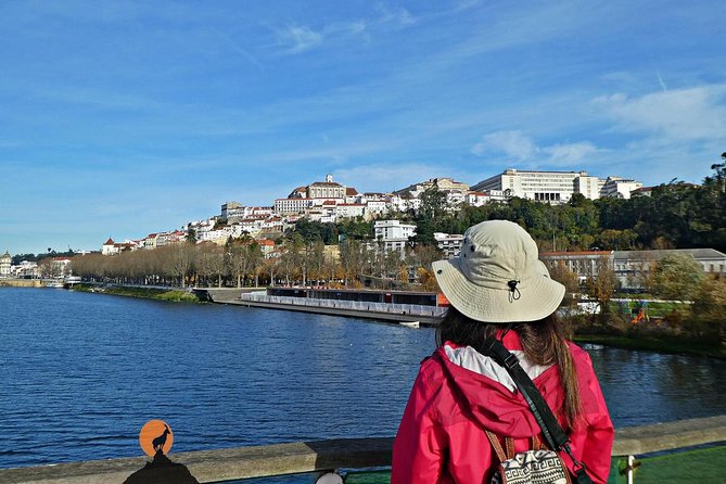 Discovering the charms and places of Coimbra - Starting at Largo da Portagem beside the Mondego
