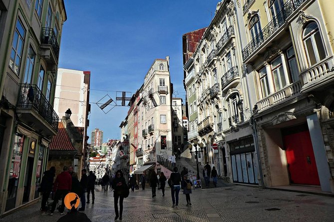 Discovering the charms and places of Coimbra - Reaching the University of Coimbra