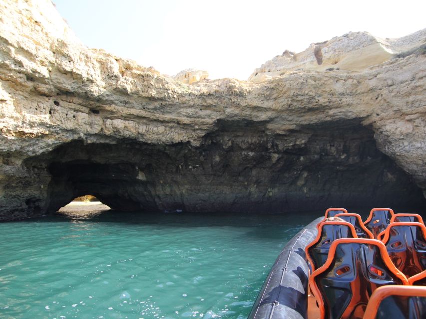 Dolphin Safari and Cave Tour in Vilamoura - Returning along the southern Algarve coast