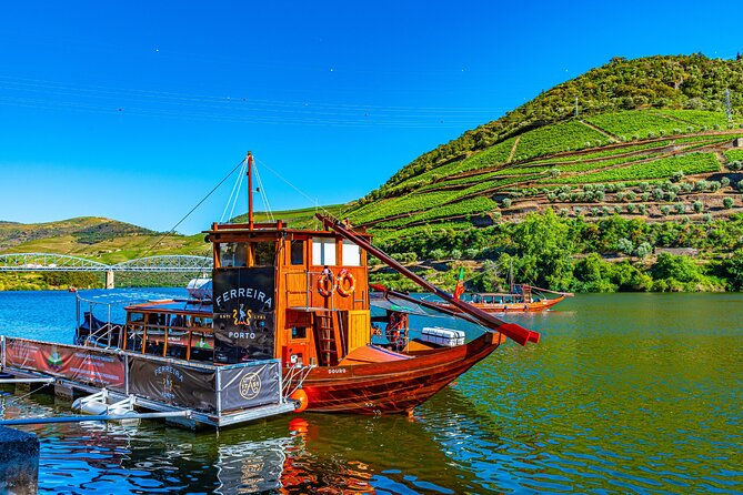 Douro Valley: Historical Sites, Wine Experience, Lunch & Cruise - The early drive from Porto to Amarante