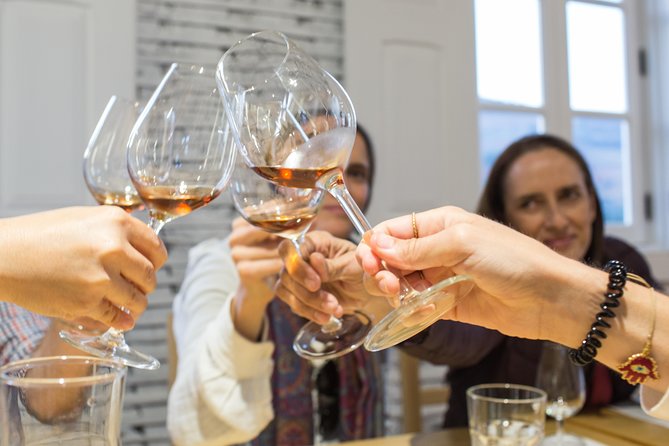 Douro Valley Small-Group Tour with Wine Tasting, Lunch and Boat - A Three-Course Douro Lunch