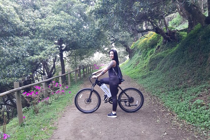 E-Bike Tour Monte Brasil | Terceira Island - Who will enjoy this most?