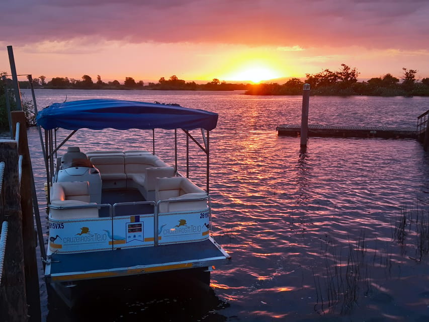 Escaroupim: 1 hour boat trip, guided tour - Understanding the Avieira way of life