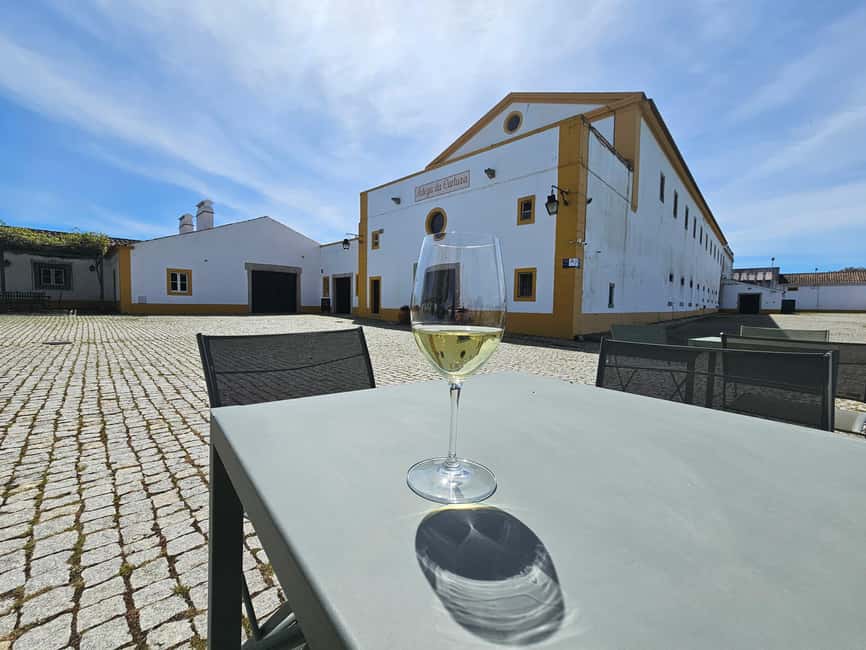Évora (with Sé & Bones), Evoramonte & Arraiolos: From Lisbon - The Chapel of Bones and its unsettling message