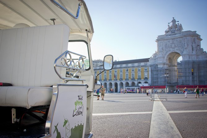 Explore Lisbon by Tuk Tuk: History and Viewpoints - Starting at Praça do Comércio and the earthquake story