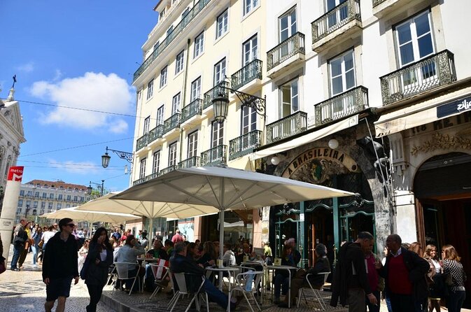 Fado in Chiado - Live Show in Lisbon on Stage for over 15 Years - Key points before you book
