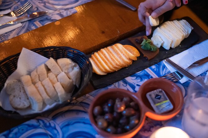 Fado Musical Experience with Portuguese Wine & Appetizers - What you actually eat and drink