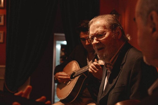 Fado Show with Port Wine at Historic Lisboa em Fado - The 50-Minute Performance, Step by Step