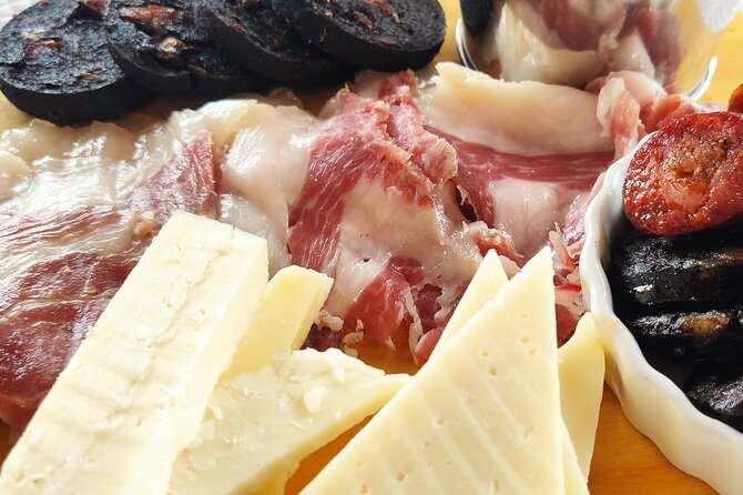 Faro Food Tour & Drinks and City highlights 10 Tastings - Why this Faro tour works well for a first visit