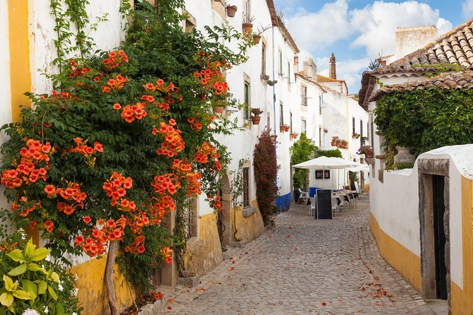 Fátima, Nazaré, and Óbidos: Small Group Tour From Lisbon - How the timing feels over nine hours