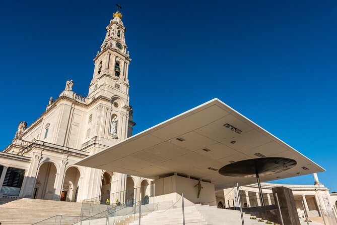 Fatima, Nazare, Obidos 8-People Small Group, Day-Tour from Lisbon - Fatima: a quiet start at the Chapel of the Apparitions