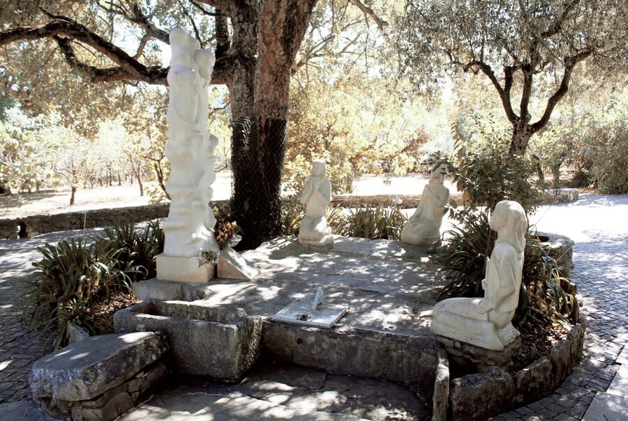Fátima: Sanctuary and Aljustrel Village, Private Guided Tour - Why this Fátima tour gives you more than a quick visit