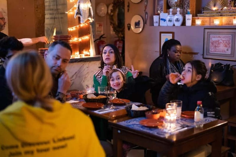 Food Tour: Portuguese wine & Tapas with Ginjinha Tasting - Starting with Lisbon food in Praça Luís de Camões