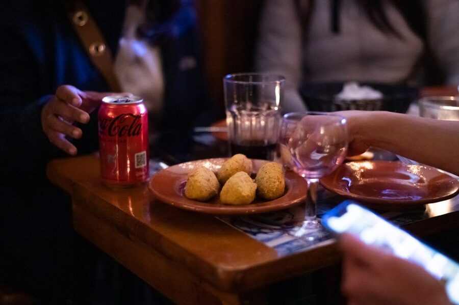 Food Tour: Portuguese wine & Tapas with Ginjinha Tasting - The guide matters more than the menu