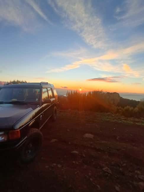 From 0 to 1818 meters to Pico do Arieiro Sunrise - Timing, comfort, and who should book