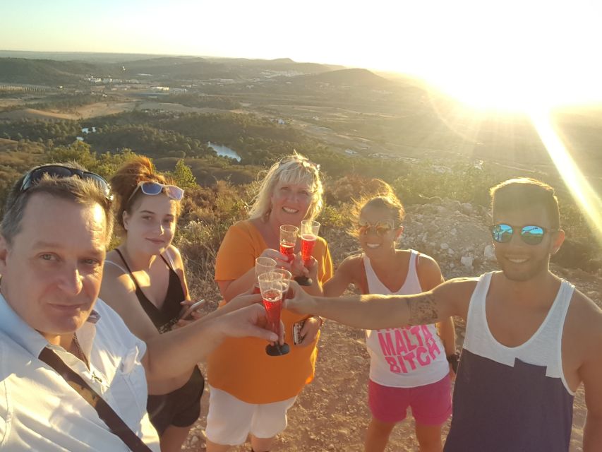 From Albufeira: Algarve Sunset Jeep Tour with Tastings - Villages, cafés, citrus scent, and local customs