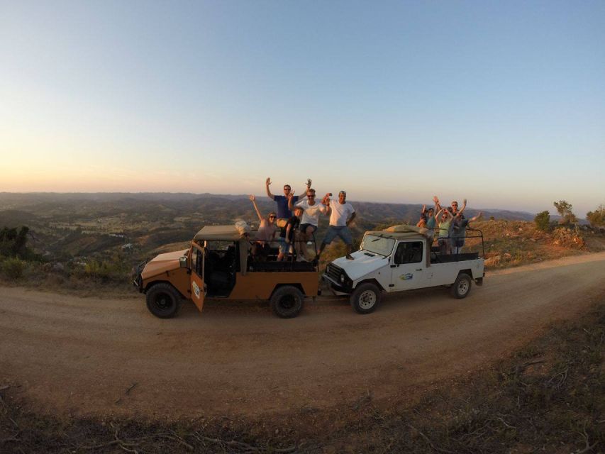 From Albufeira: Algarve Sunset Jeep Tour with Tastings - Cork oak trees and an Algarve tradition