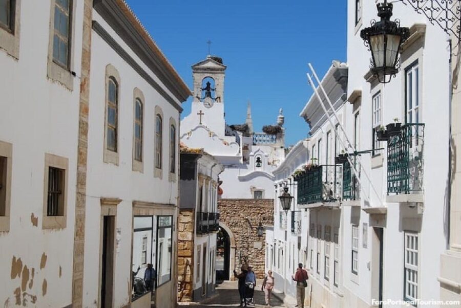 From Albufeira: Full-Day Tour of Algarve Eastern's Finest - What the guides add to the day