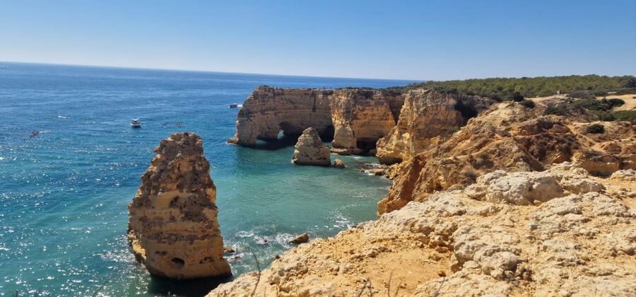 From Faro: 7 Valleys Hiking, Benagil Cave, & Snorkeling Tour - The guides make the difference