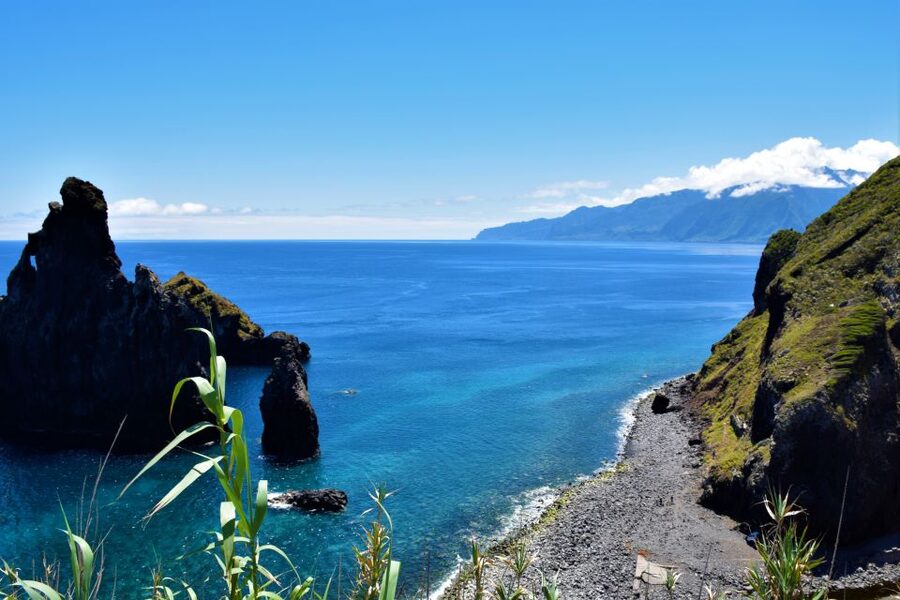 From Funchal: 2-Day Guided Tour of Madeira - Cabo Girão begins with a dramatic view