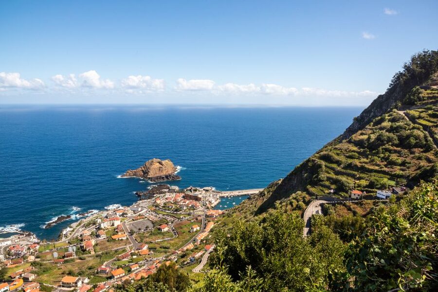 From Funchal: Best of Madeira's West Tour - Climbing through Ribeira Brava and Canhas