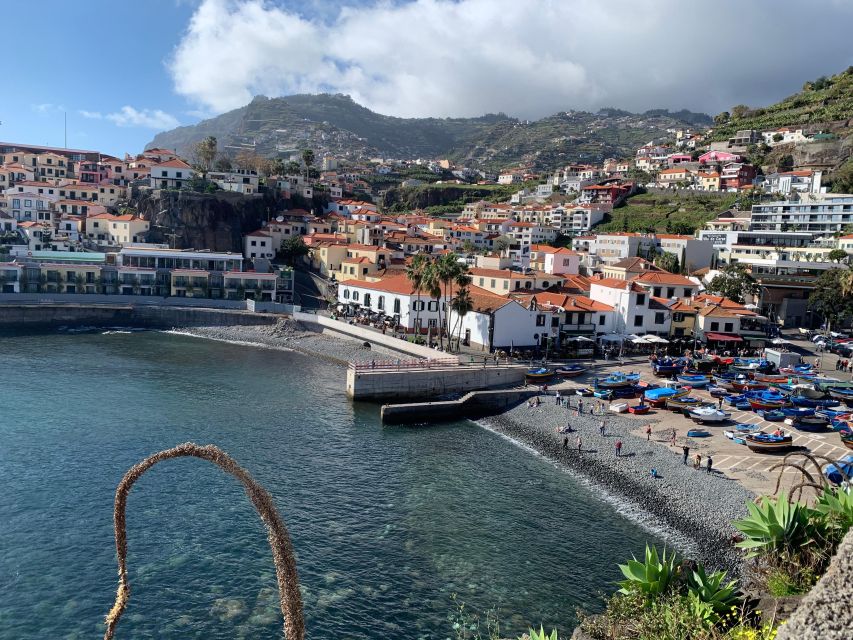 From Funchal: Jeep Tour with Madeira Wine Tasting - From Funchal to Câmara de Lobos by old side roads