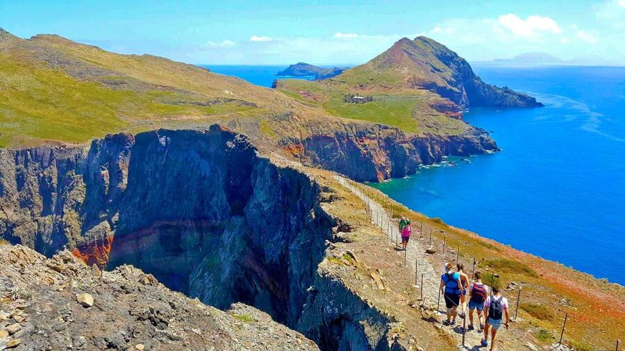 From Funchal: Ponta de São Lourenço/Caniçal Full-Day Hike - Walking Out Along the Volcanic Peninsula