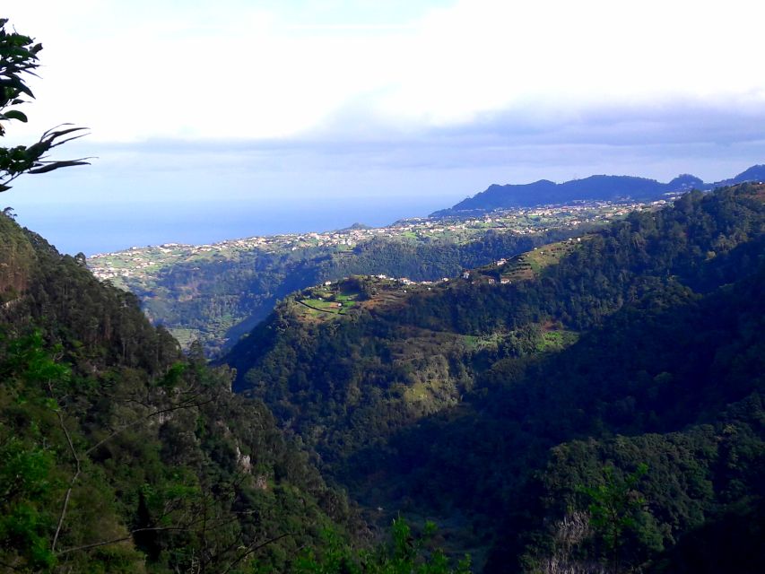 From Funchal: São Jorge Valleys Levada Walk - What to wear and pack for the 8-hour outing