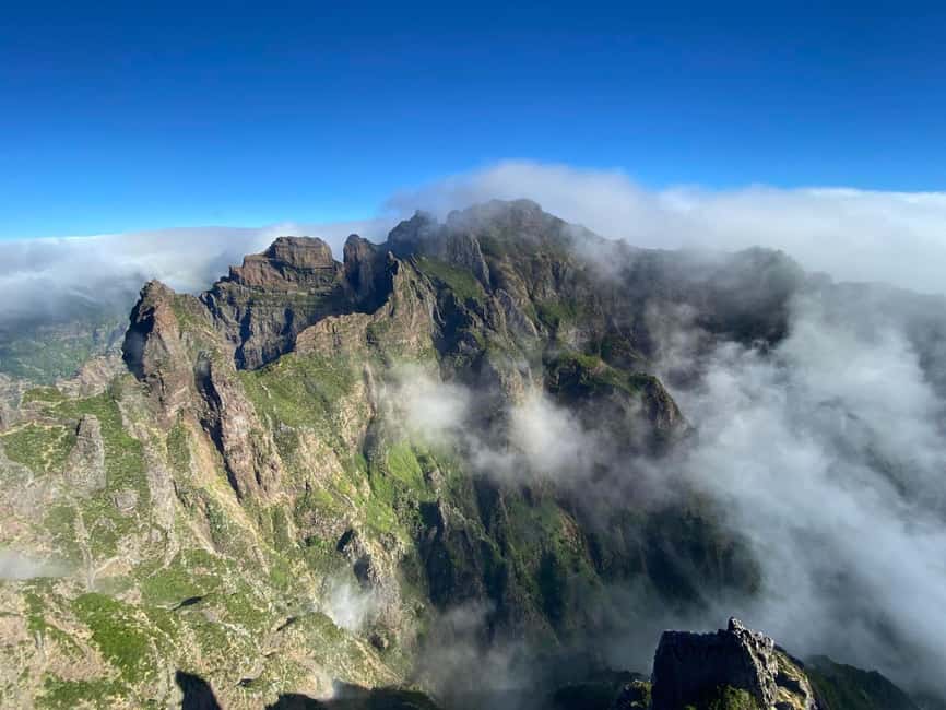 From Funchal: Transfer to Pico do Arieiro & Pico Ruivo Trail - Starting at Pico do Arieiro