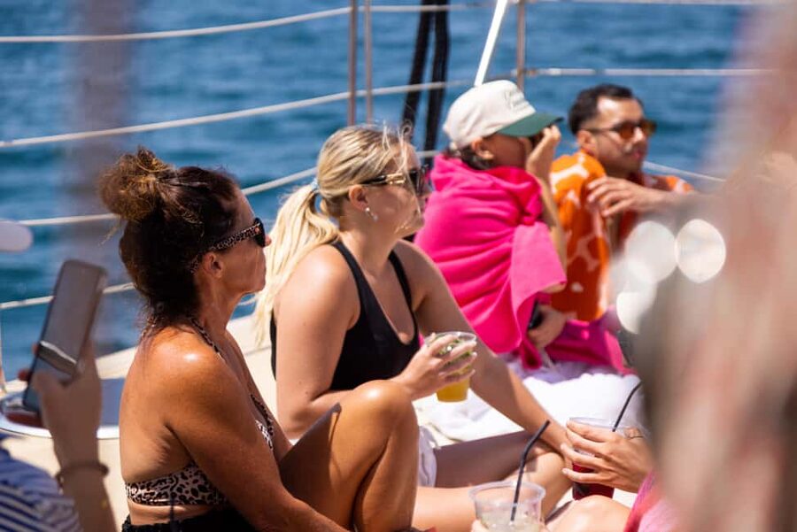 From Lagos: Algarve Golden Coast Cruise - Lunch, drinks, music, and the onboard mood