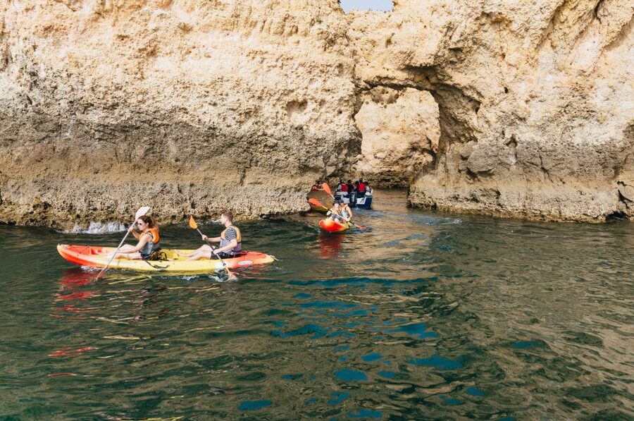 From Lagos: Kayaking and Boat Cave Explorer Tour - Why Ponta da Piedade works so well from a kayak