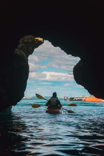 From Lagos: Ponta da Piedade Caves Kayak Tour from Catamaran - Guides who make the outing work