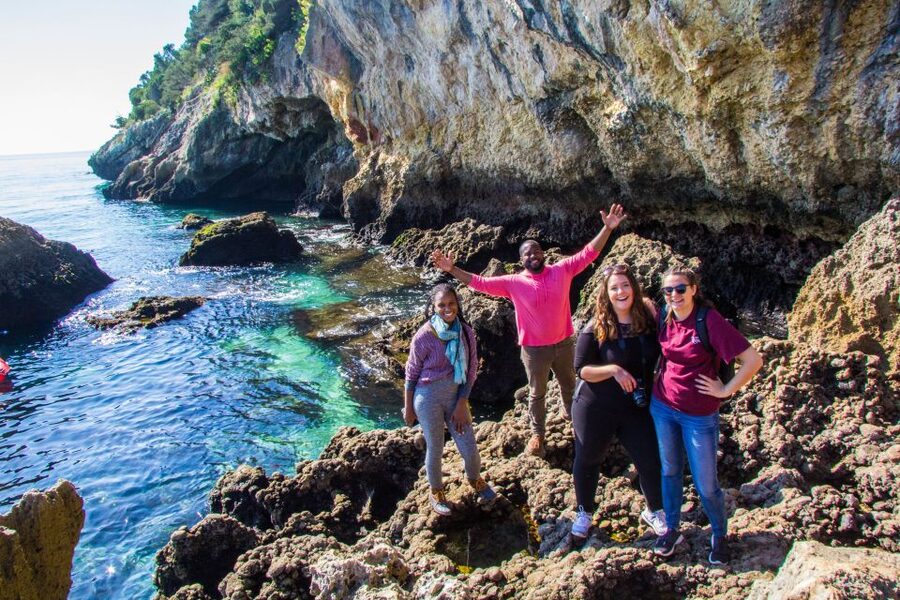 From Lisbon: Arrábida Day Tour & Wine Tasting - The guides make a real difference