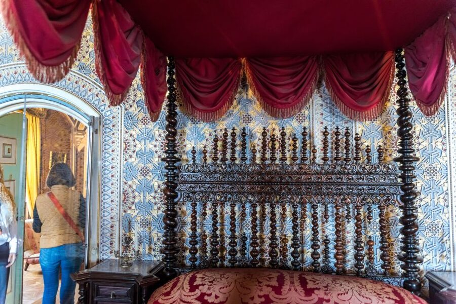 From Lisbon: Best of Sintra and Cascais Guided Day Tour - Food, timing, and what to bring