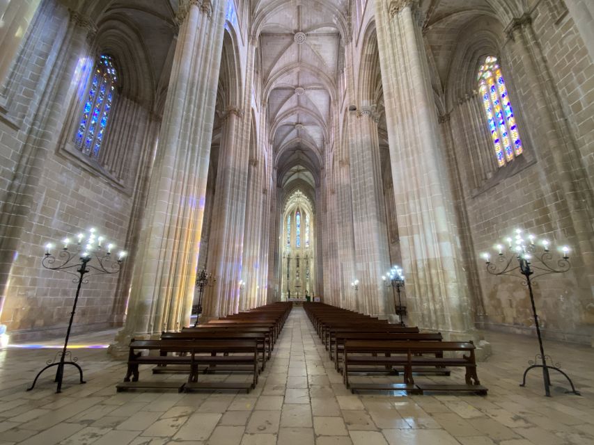 From Lisbon: Fátima, Batalha, Nazaré, and Obidos Tour by Van - Nazaré: ocean views and giant surf