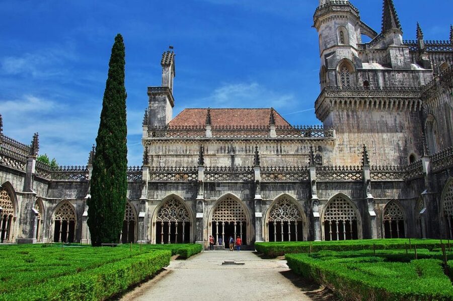 From Lisbon: Fatima, Batalha, Nazare, Obidos - Small Group - Óbidos: the prettiest finish