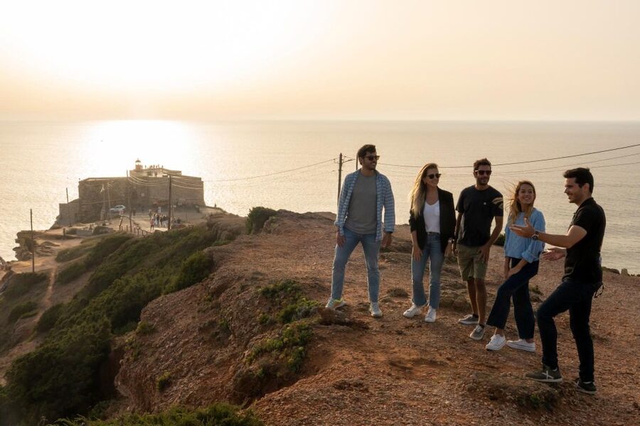 From Lisbon: Fátima, Nazaré and Sintra Guided Tour - Who should book this tour?