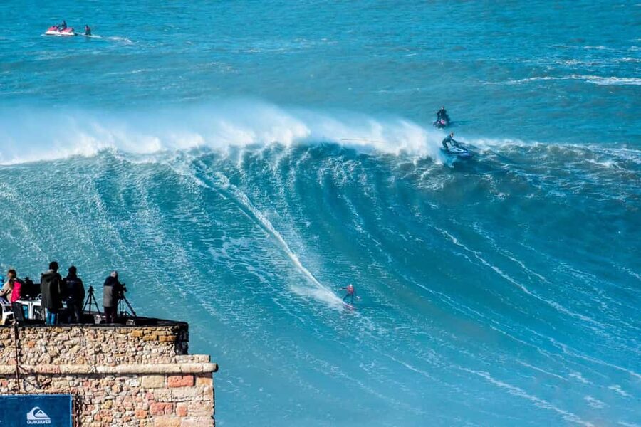 From Lisbon: Nazare Big Waves and Óbidos Guide Day Trip - Arriving in Nazaré for the Atlantic views
