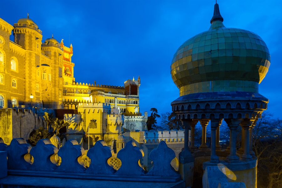From Lisbon: Pena Palace, Regaleira, Sintra & Cascais Tour - The early drive from Lisbon to Sintra