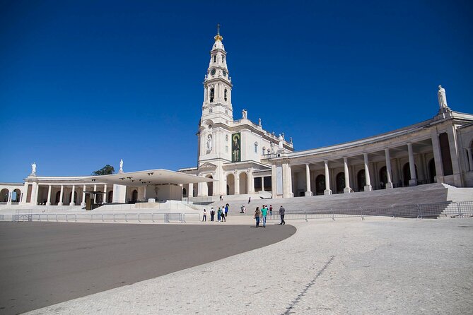 From Lisbon: Sanctuary of Fátima & the Little Shepherds Town - Entering the Sanctuary of Fátima