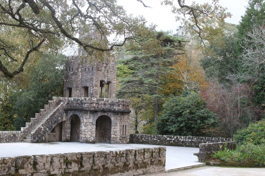 From Lisbon: Sintra, Cabo da Roca, Cascais, & Estoril Tour - Sintra’s Historic Center and the Space Between Stops