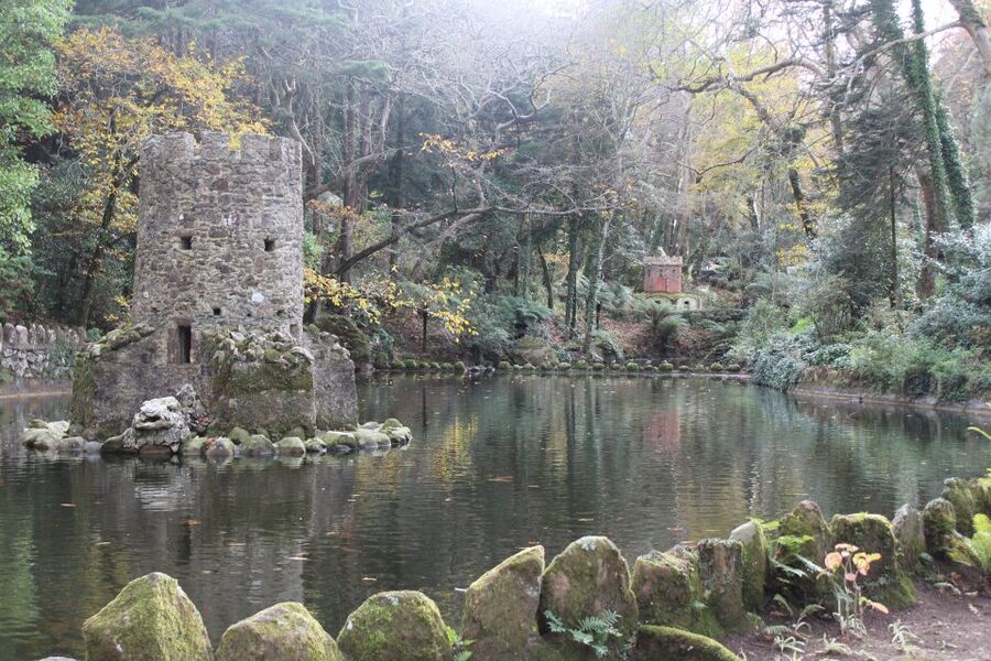 From Lisbon: Sintra, Cabo da Roca, Cascais, & Estoril Tour - Guides Make or Break the Day
