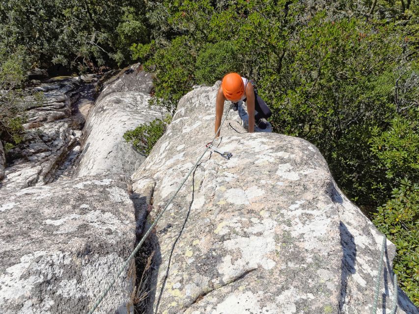 From Lisbon: Sintra-Cascais Natural Park Rock Climbing Tour - The right fit for beginners, solo climbers, and strong climbers