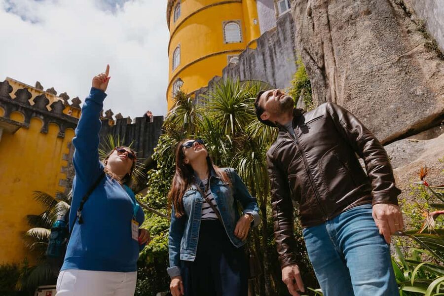 From Lisbon: Sintra, Regaleira and Pena Palace Guided Tour - Free time in Sintra’s historic center