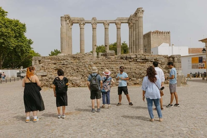 From Lisbon: Small-Group Day Tour to Évora and Monsaraz - Évora’s Chapel of Bones and Saint Francis Church