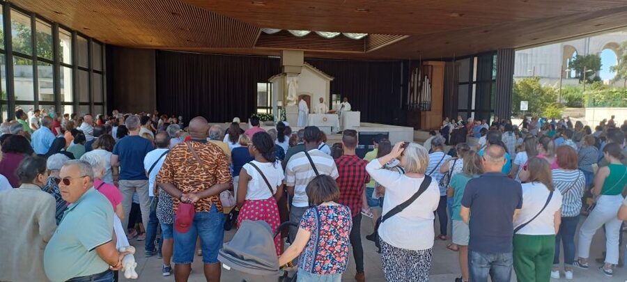 From Lisbon: Small Group Fátima & Little Shepherds Town Tour - Why Fátima works as a day trip from Lisbon