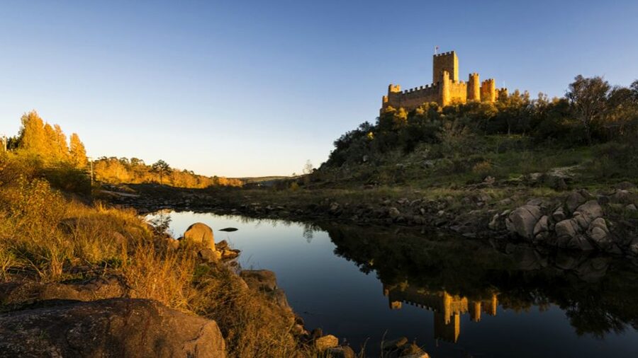 From Lisbon: Tomar, Christ Convent & Almourol Castle Tour - Santa Maria dos Olivais and the Templar legacy